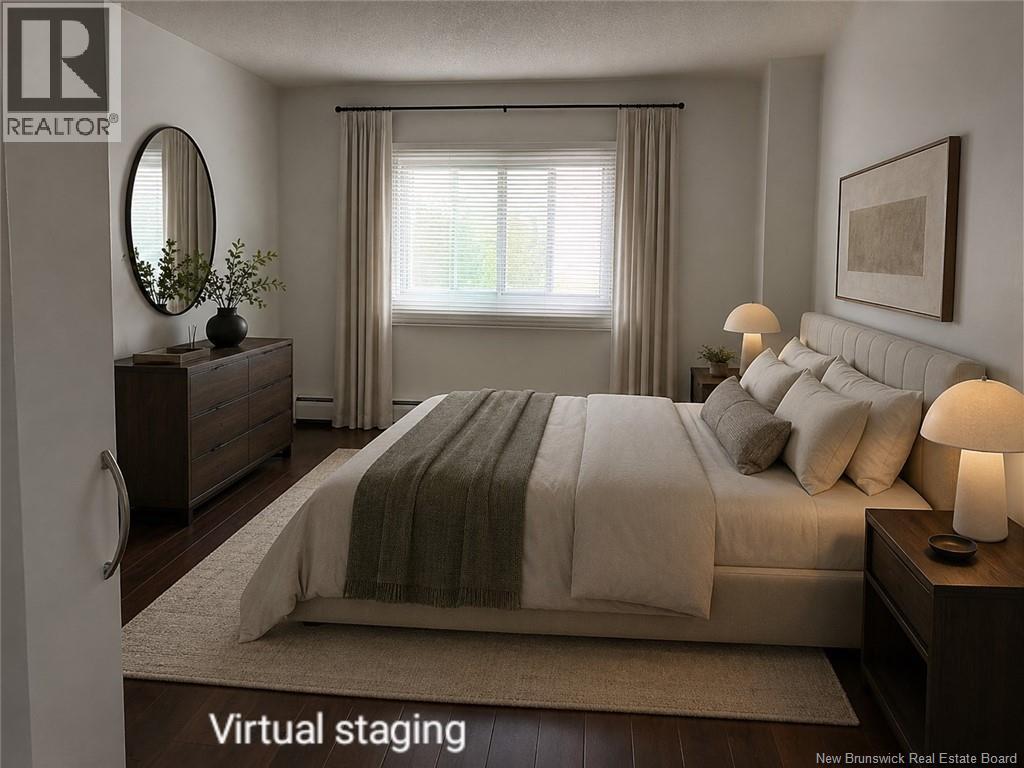 #304 310 Woodward Avenue - 13