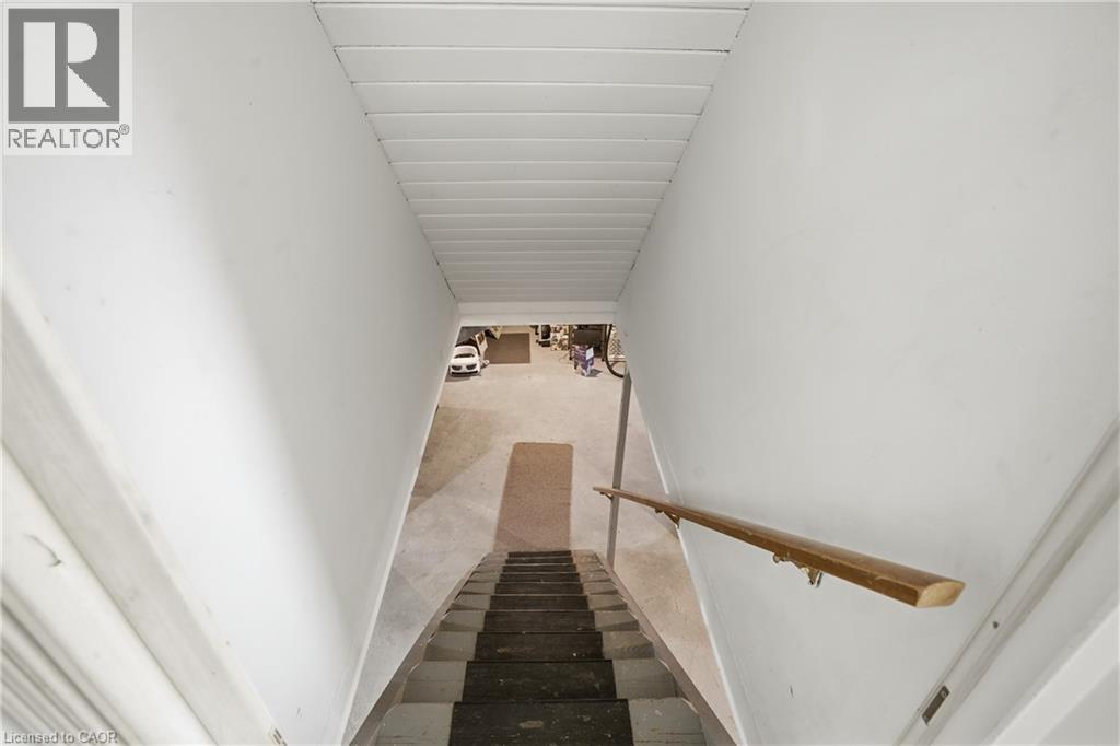 334 SUGARLOAF Street - 23