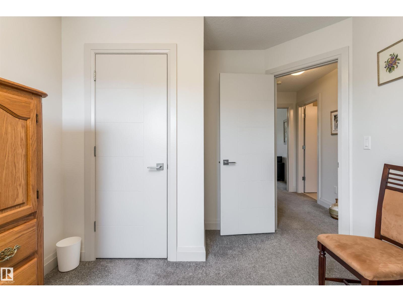 36 GREENBURY MR — photo 18
