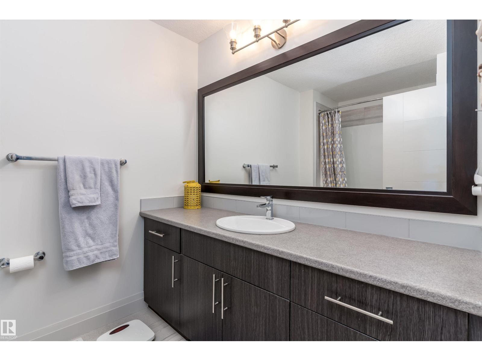 36 GREENBURY MR — photo 21