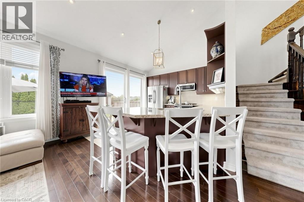 4176 SAUNDERS Crescent - 12