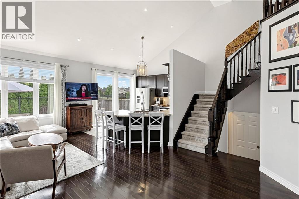 4176 SAUNDERS Crescent - 22