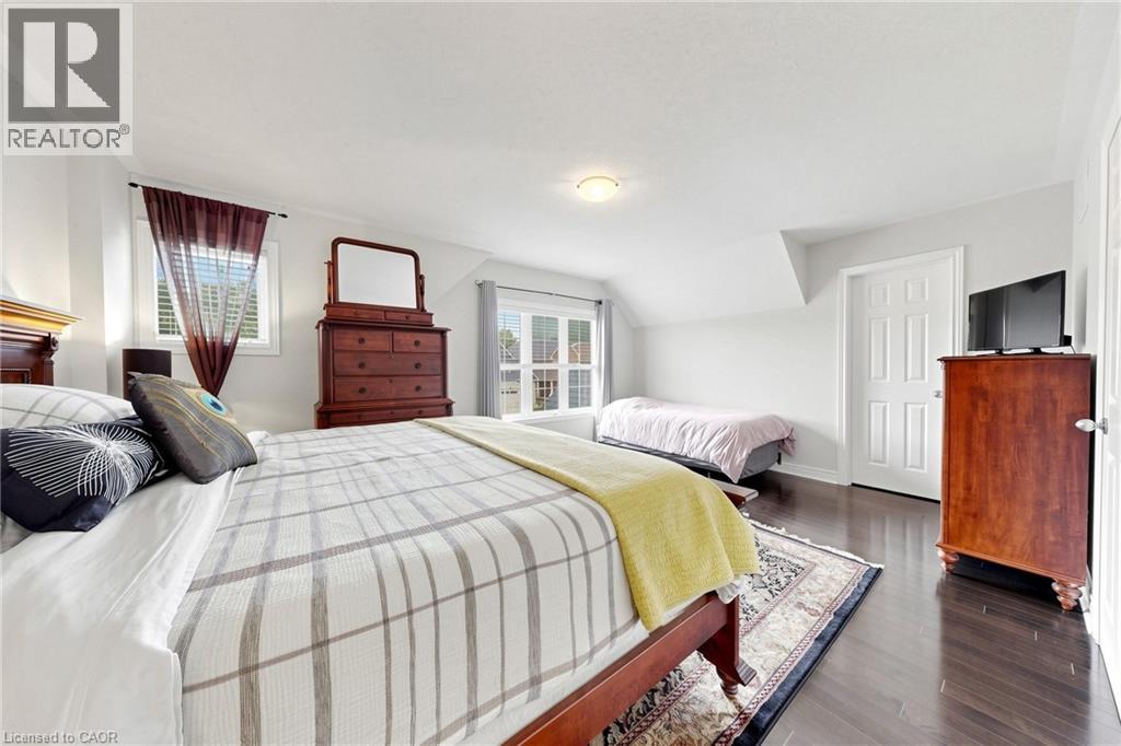 4176 SAUNDERS Crescent - 30