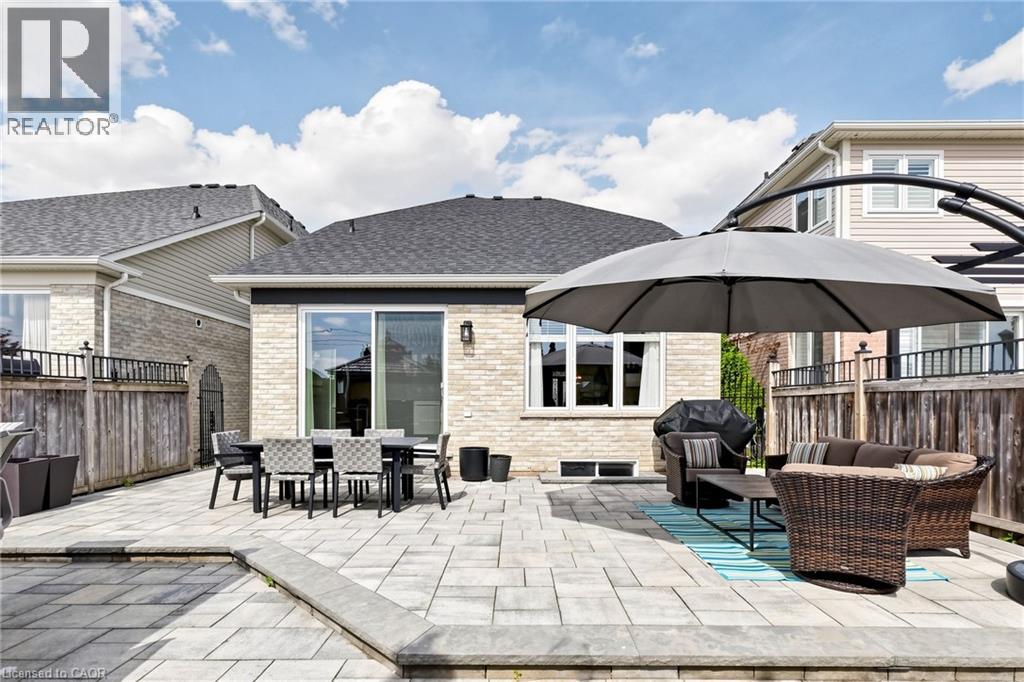 4176 SAUNDERS Crescent - 40