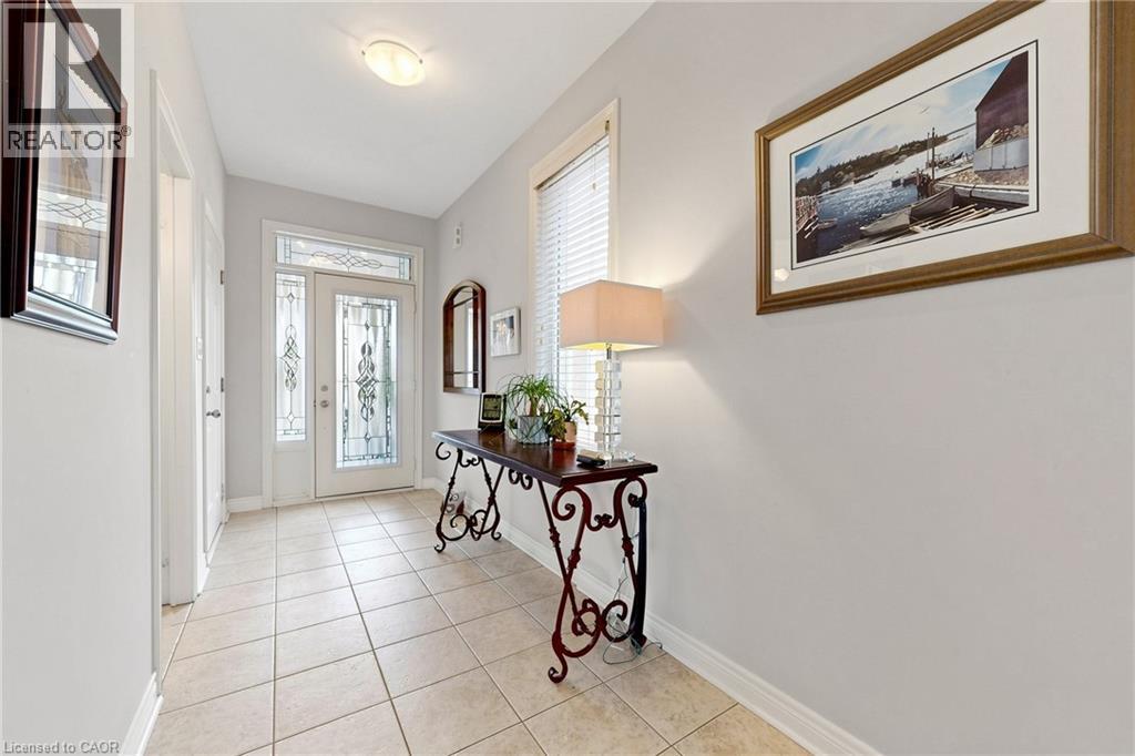 4176 SAUNDERS Crescent - 5