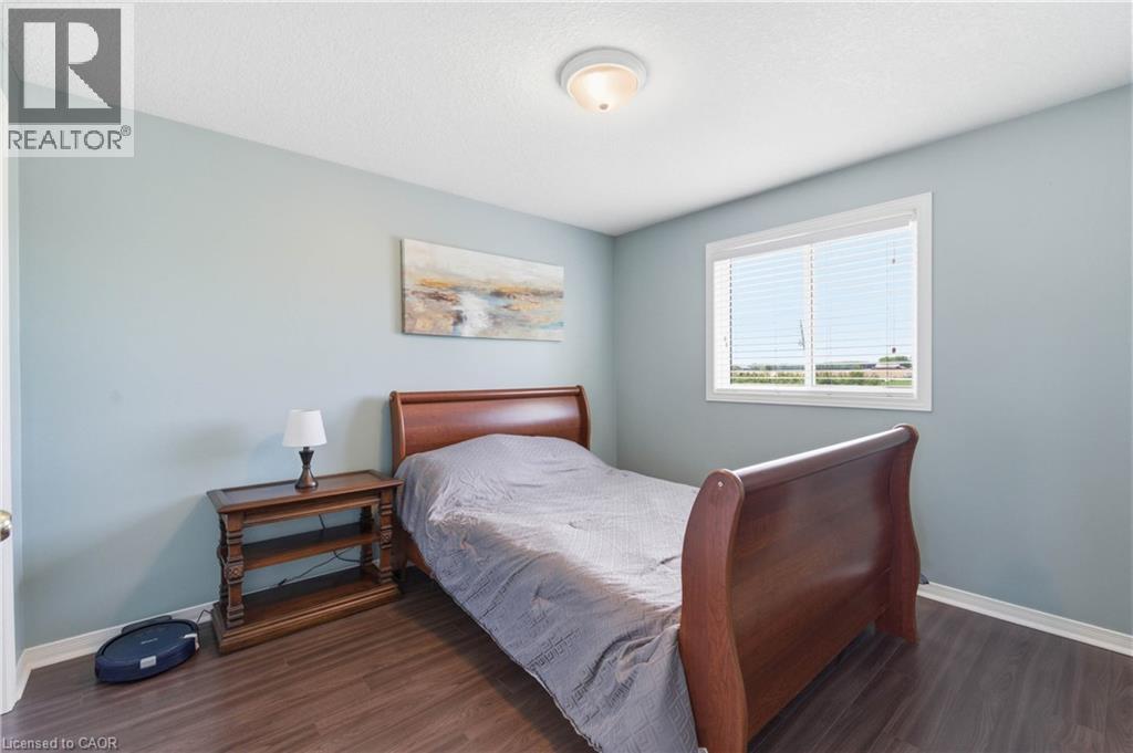 30 ROBB Road - 20