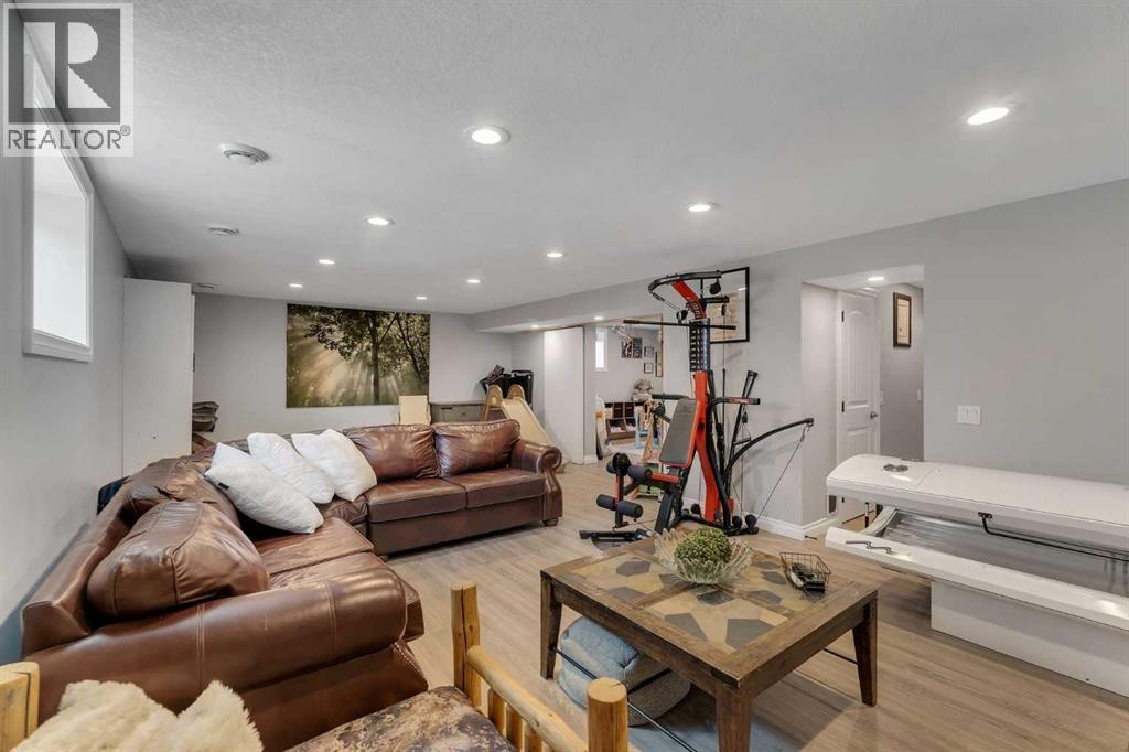 45 Hanson Hollow NE - 34