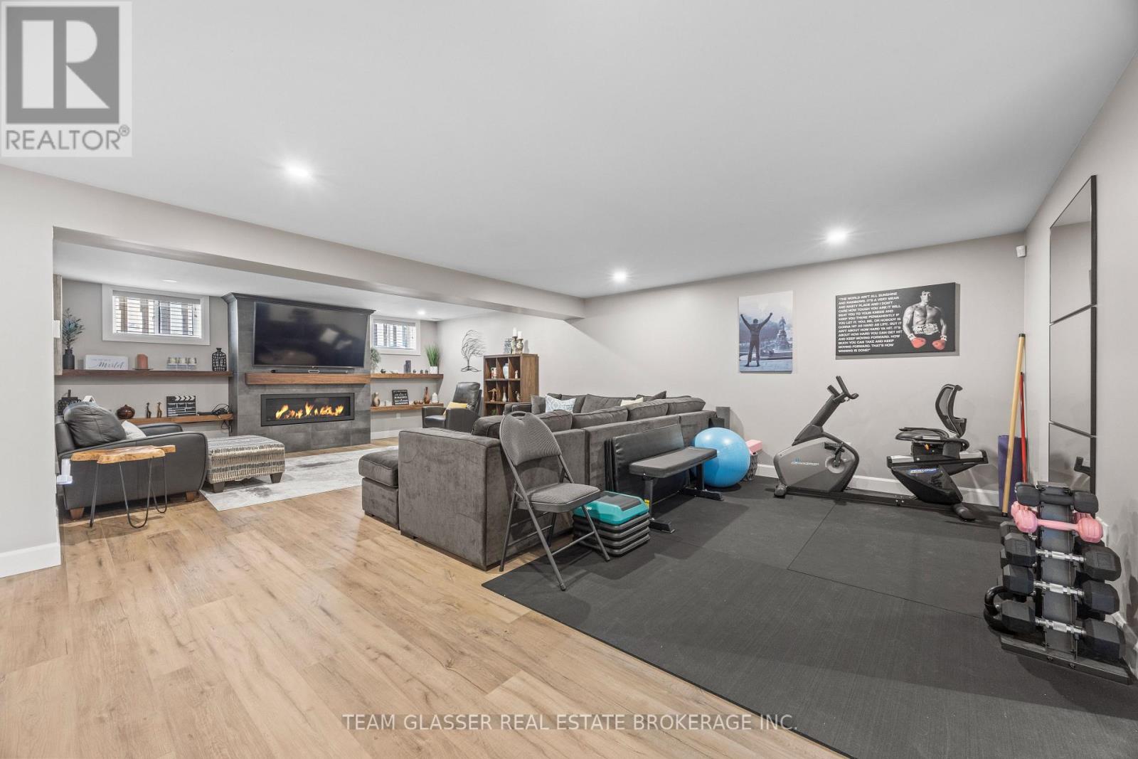 6566 FRENCH AVENUE - 28