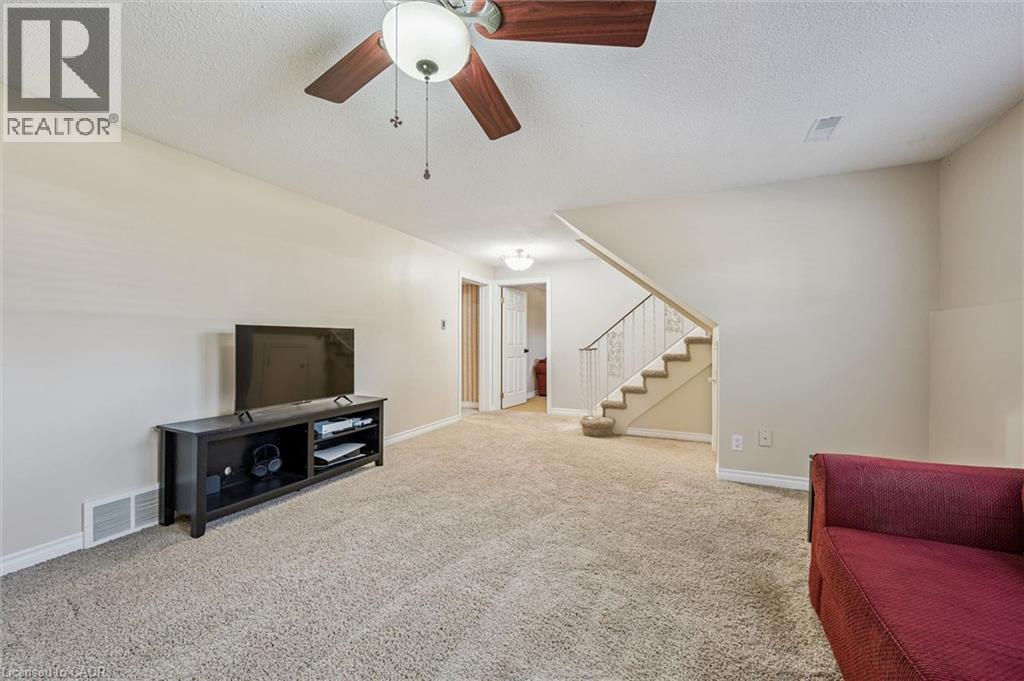 47 OAKHURST Crescent - 27