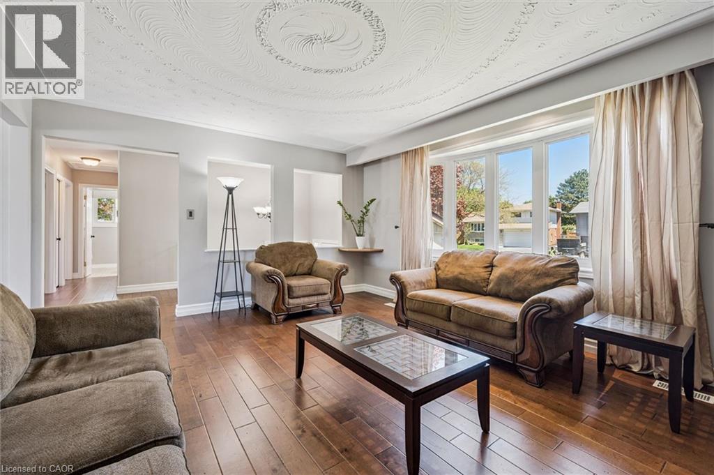 47 OAKHURST Crescent - 9
