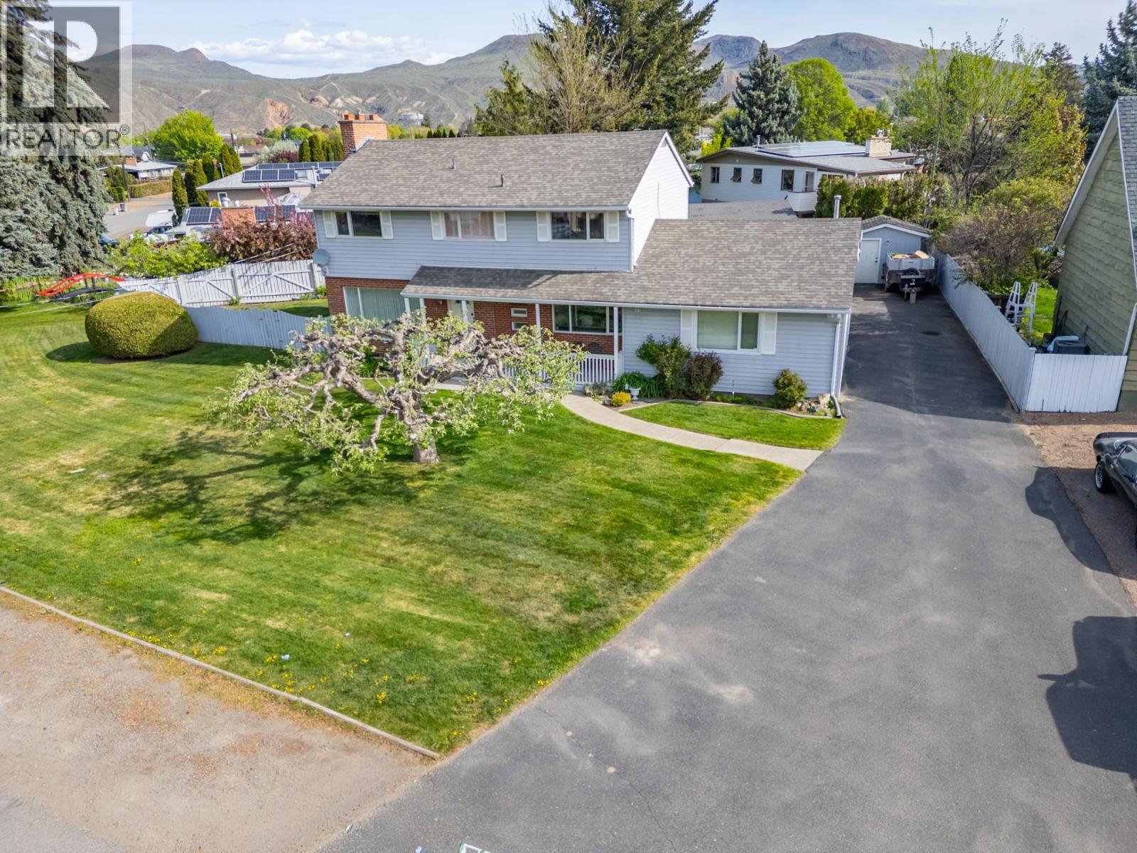 751 RIDGEVIEW Terrace - 2