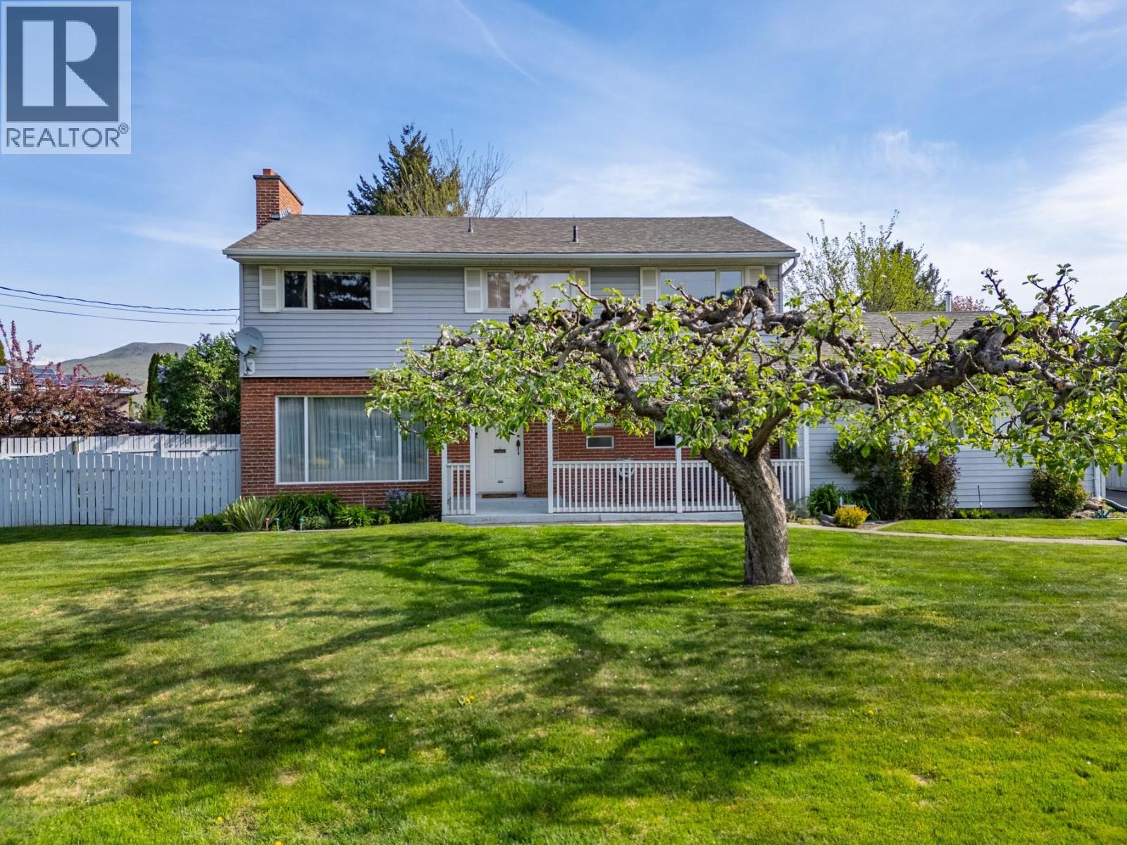751 RIDGEVIEW Terrace - 3