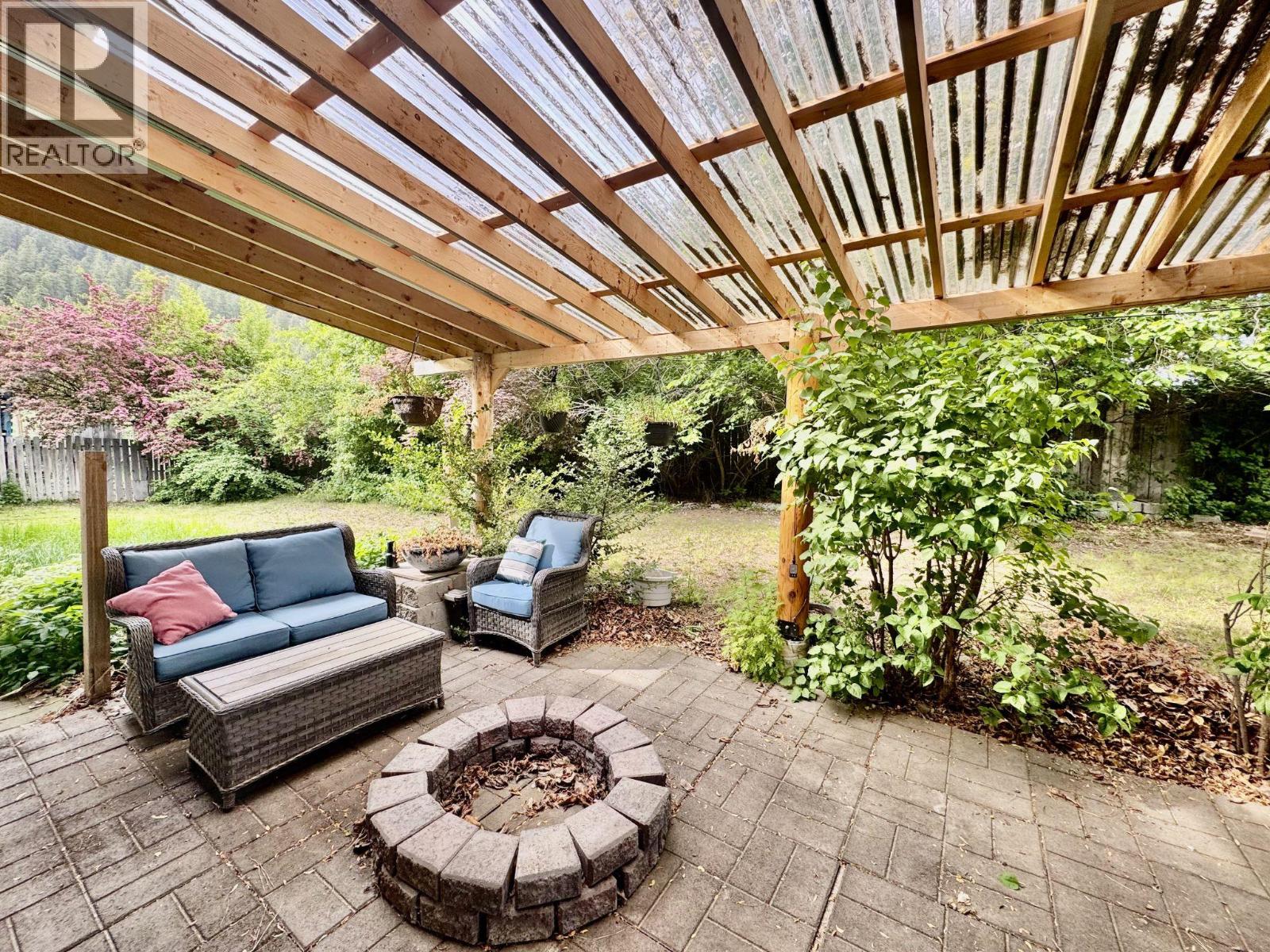 4976 Nash Street - 5
