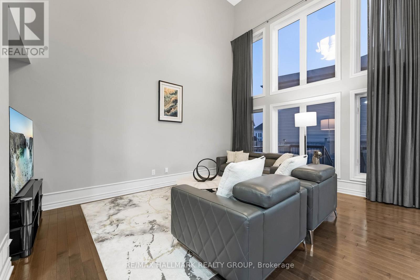 327 BALLINVILLE CIRCLE - 18