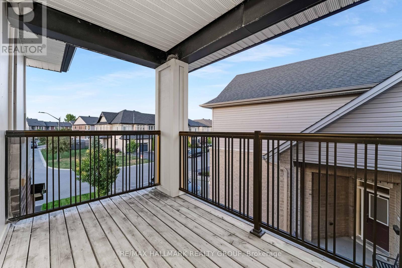 327 BALLINVILLE CIRCLE - 34