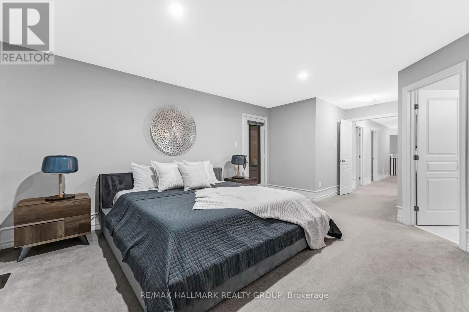 327 BALLINVILLE CIRCLE - 35