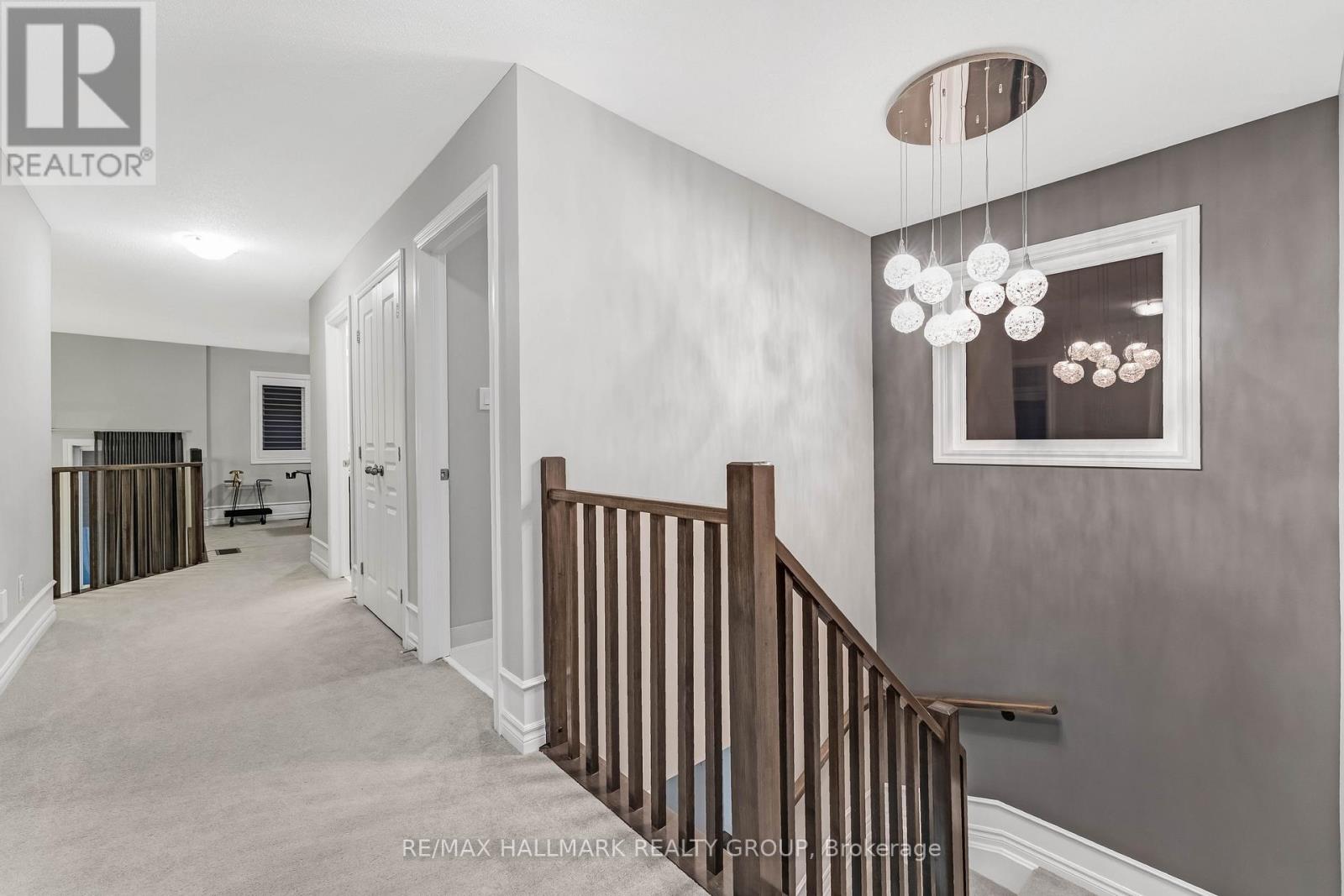 327 BALLINVILLE CIRCLE - 36