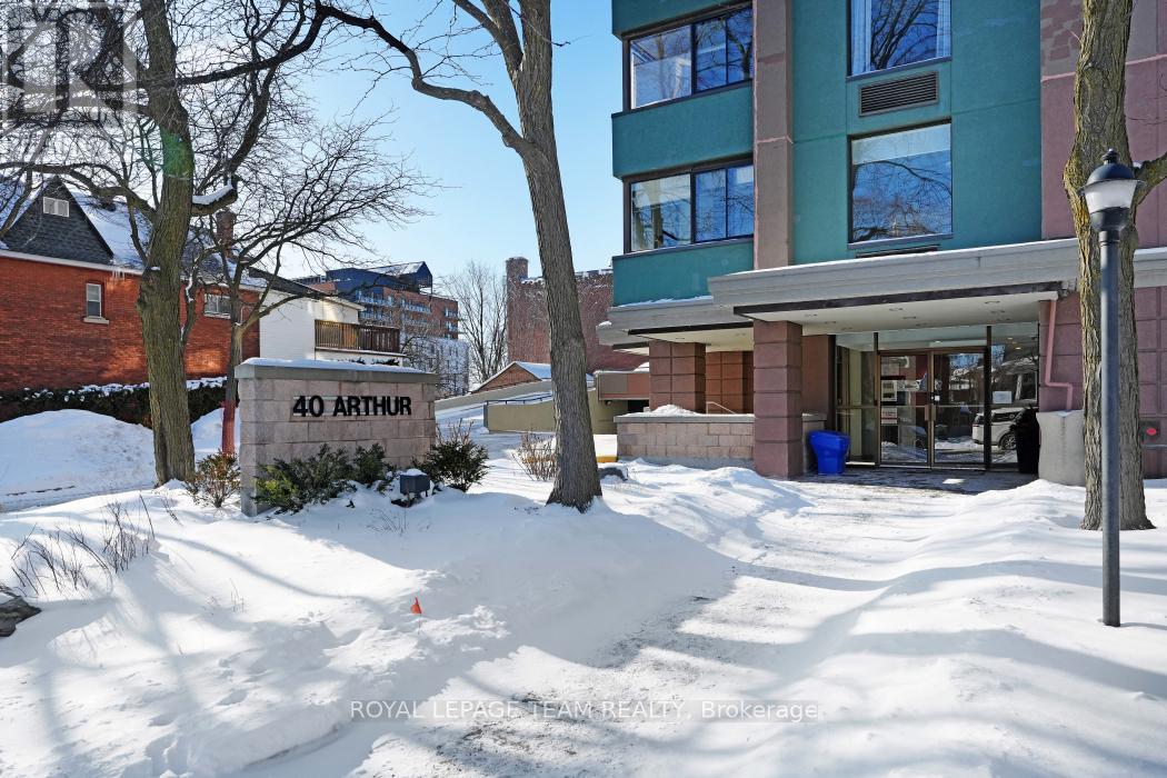 #1004 40 ARTHUR STREET E - 2