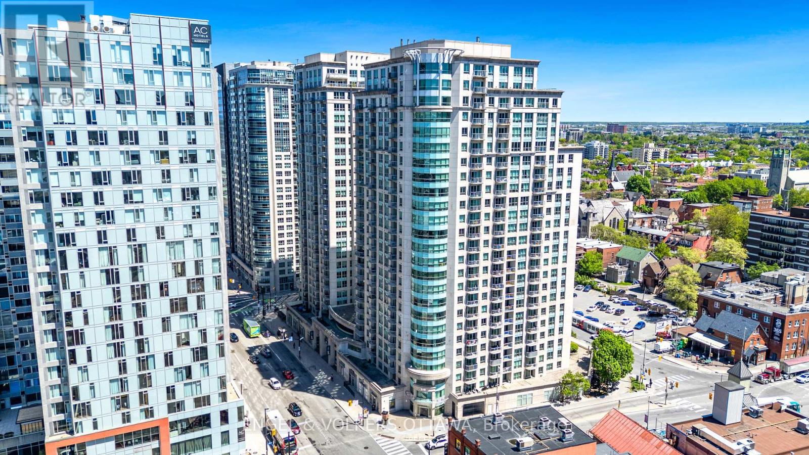 #202 200 RIDEAU STREET - 46