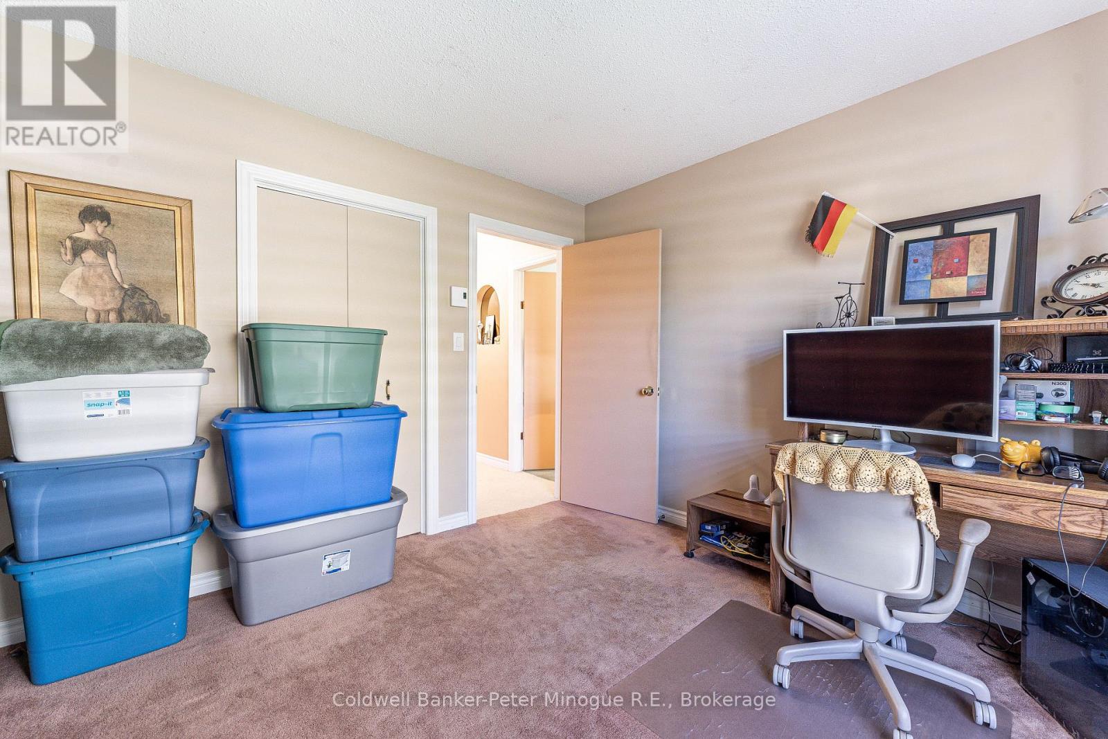 49 CATHERINE DRIVE - 27