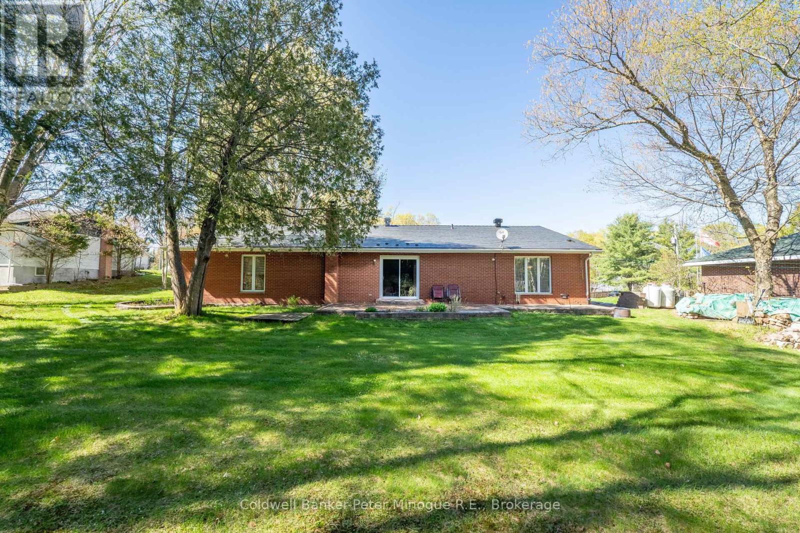 49 CATHERINE DRIVE - 49