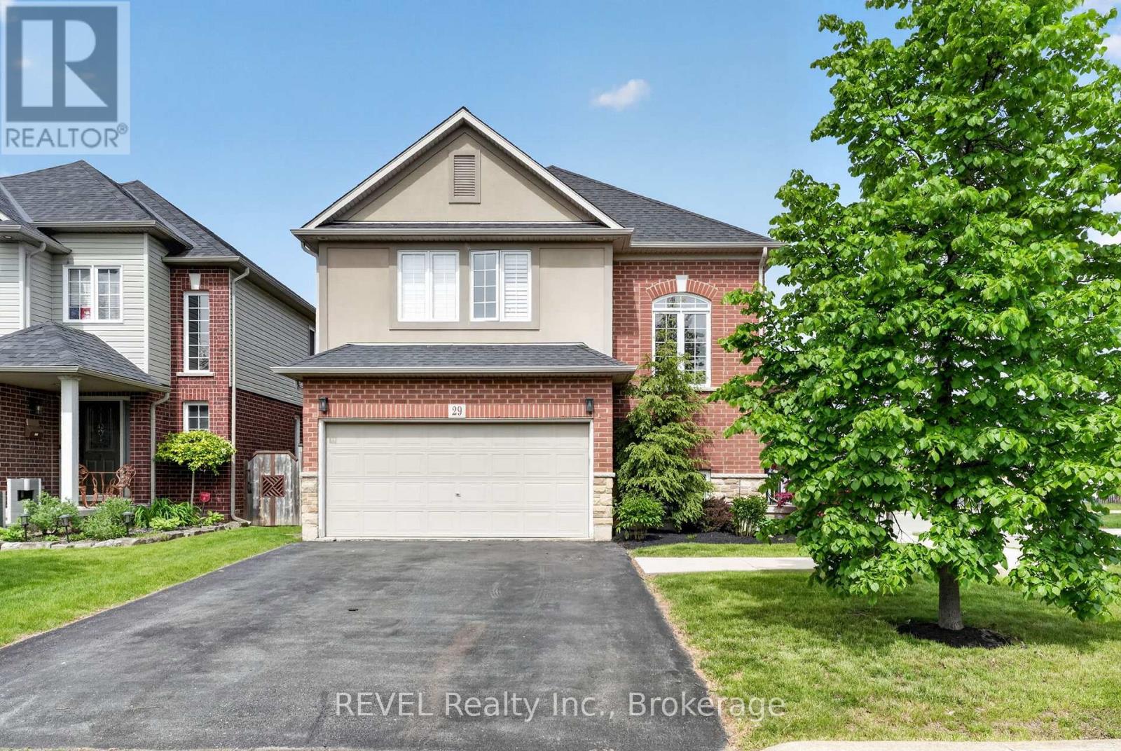 29 SPRINGBREEZE HEIGHTS - Image 3