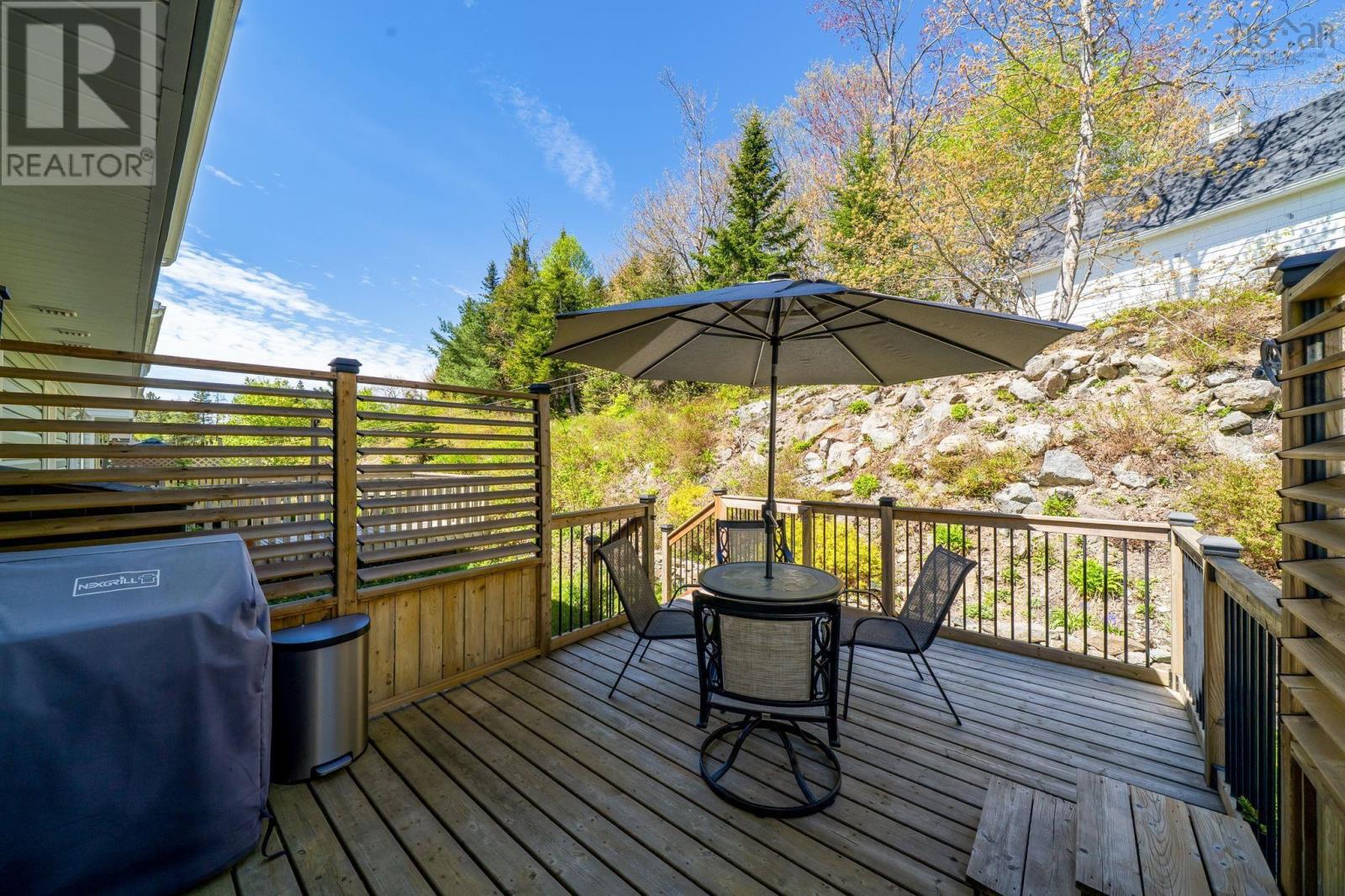 Property 27 of 36 of 21 Riverwood Drive