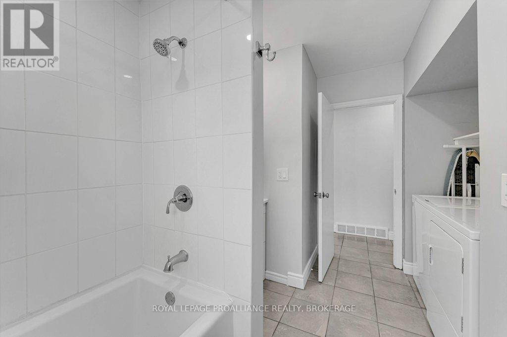 168 AVENUE ROAD - 22