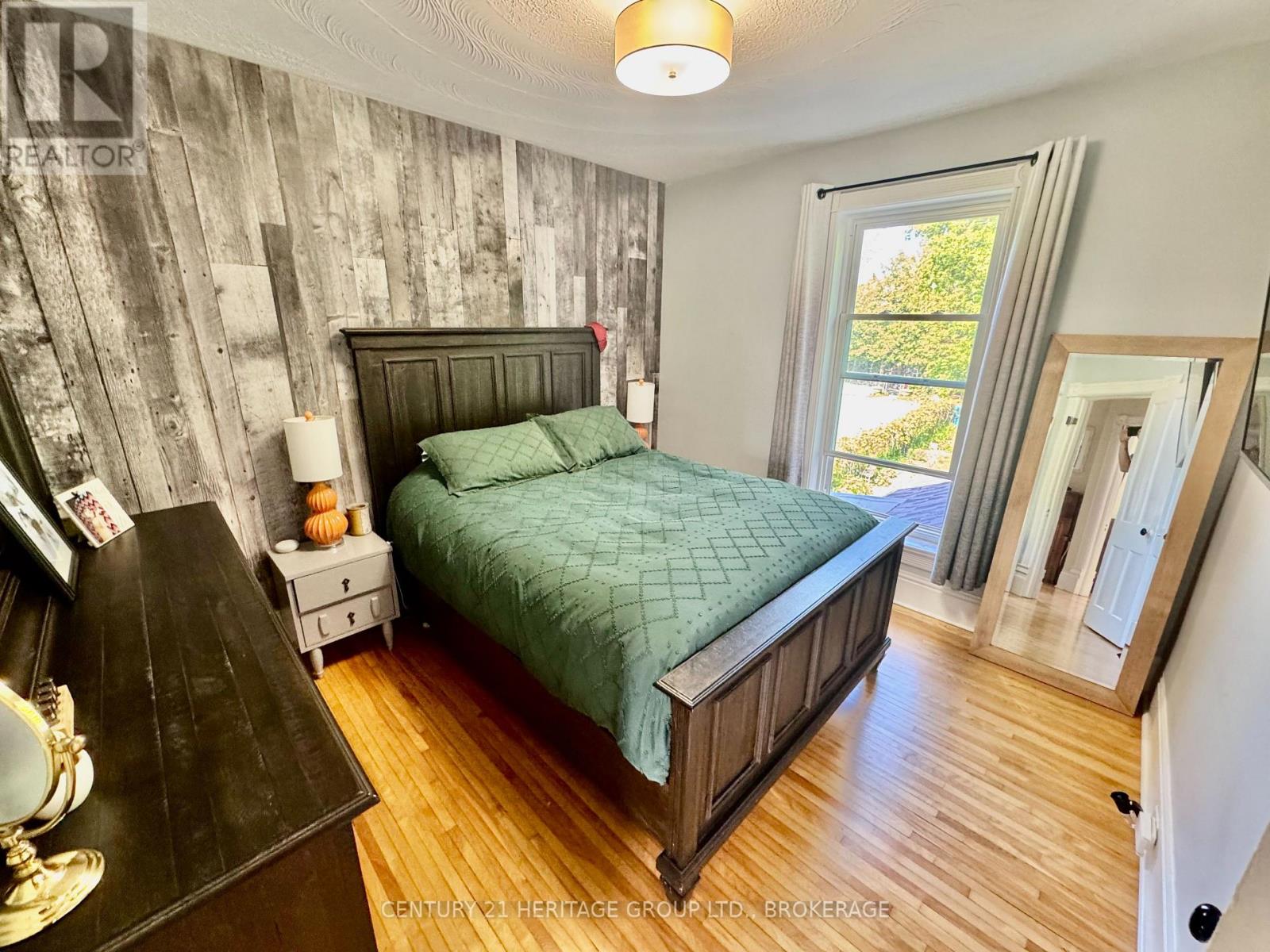 122 GREEN STREET - 11