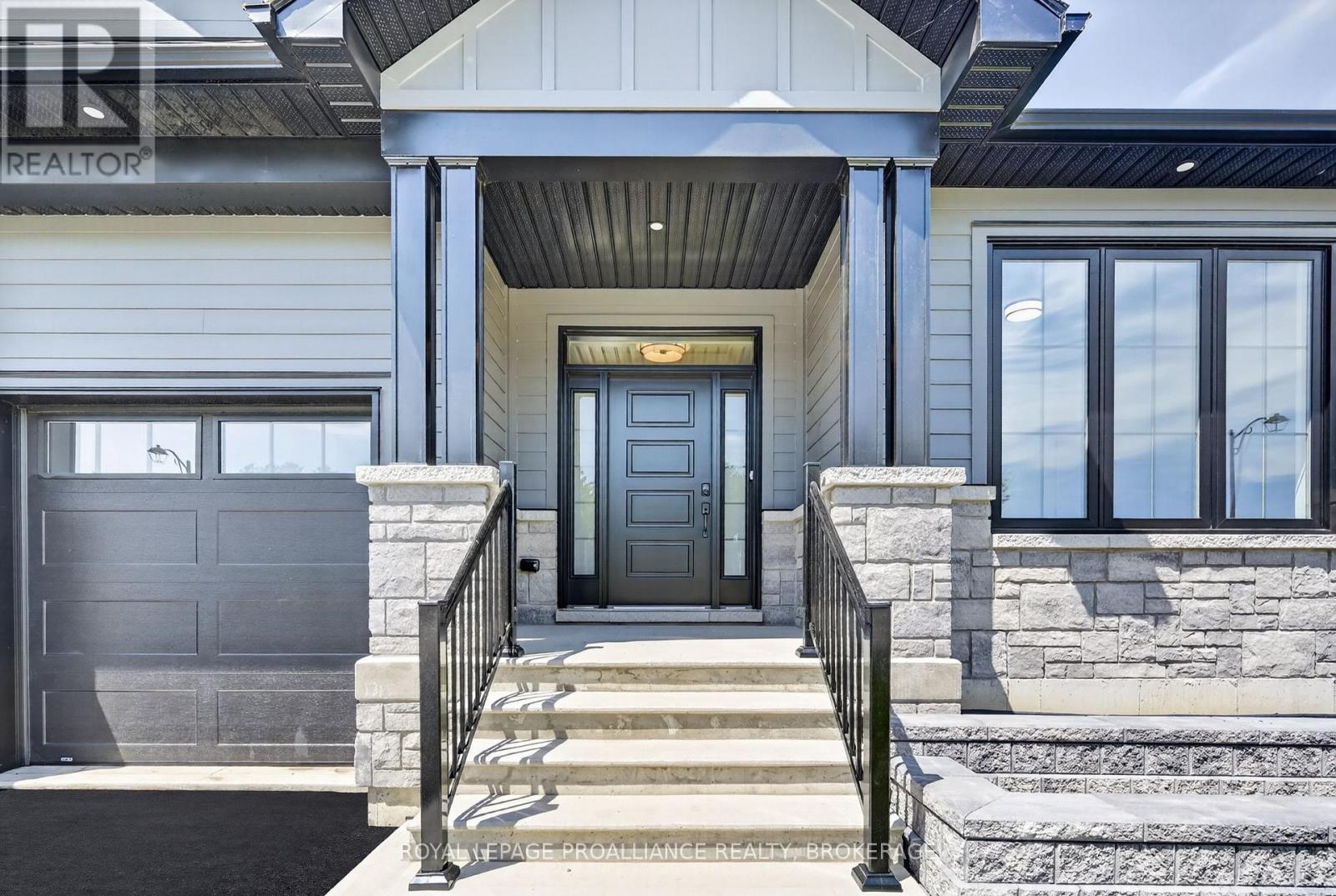 190 JEAN DRIVE - Image 2