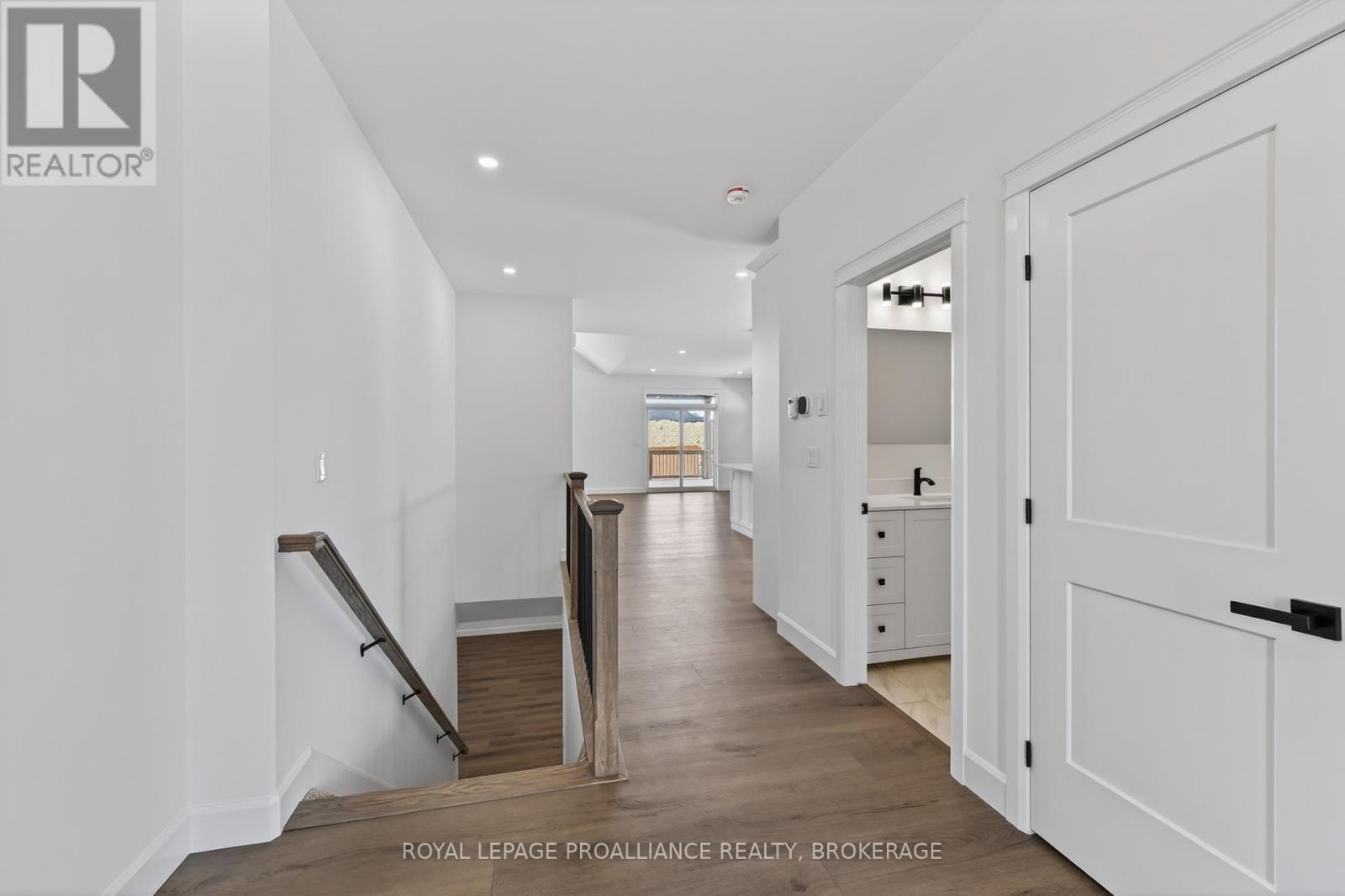 190 JEAN DRIVE - 4
