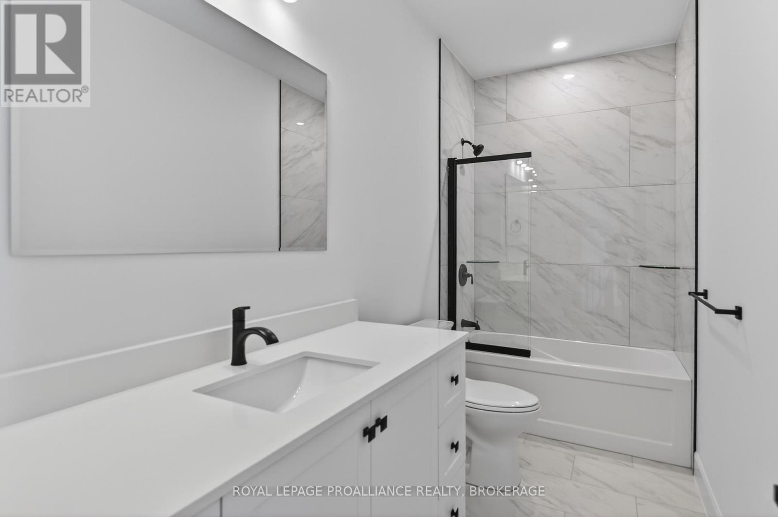 190 JEAN DRIVE - 6