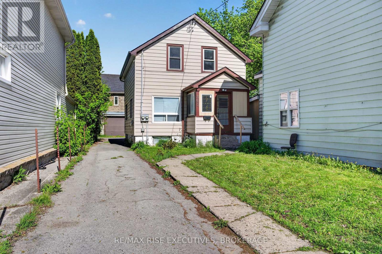 363 ALFRED STREET - Image 2