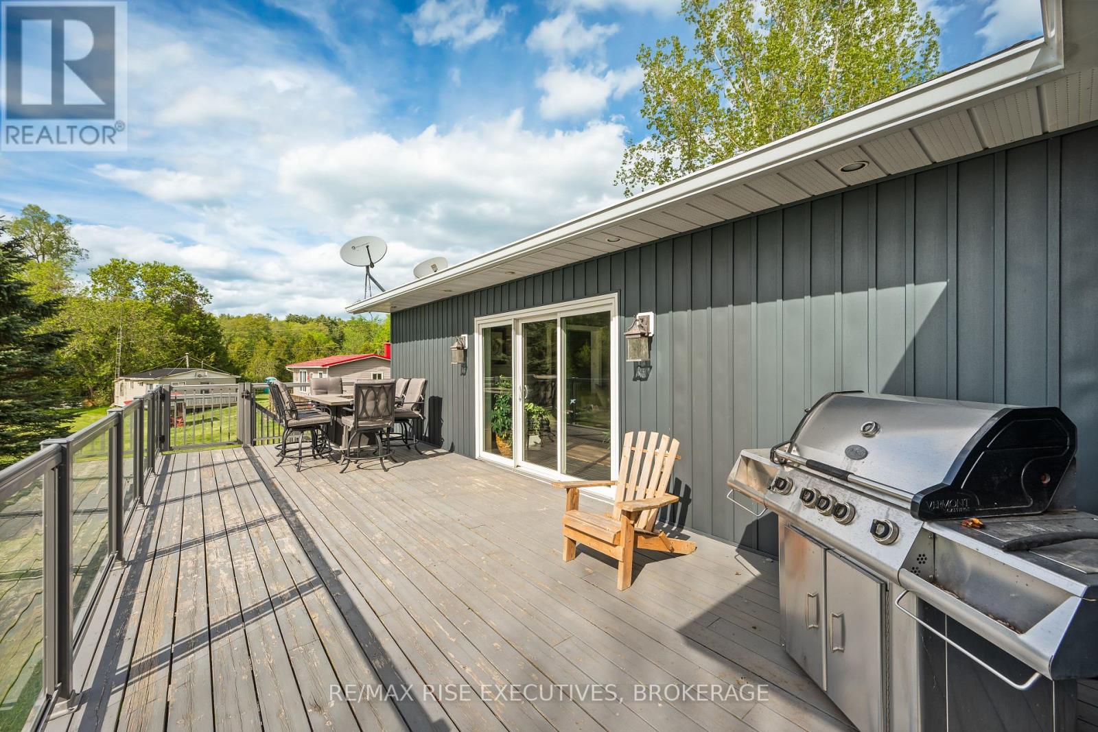 801 CAMP LANE - 13