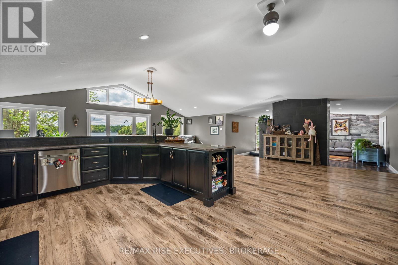 801 CAMP LANE - 24
