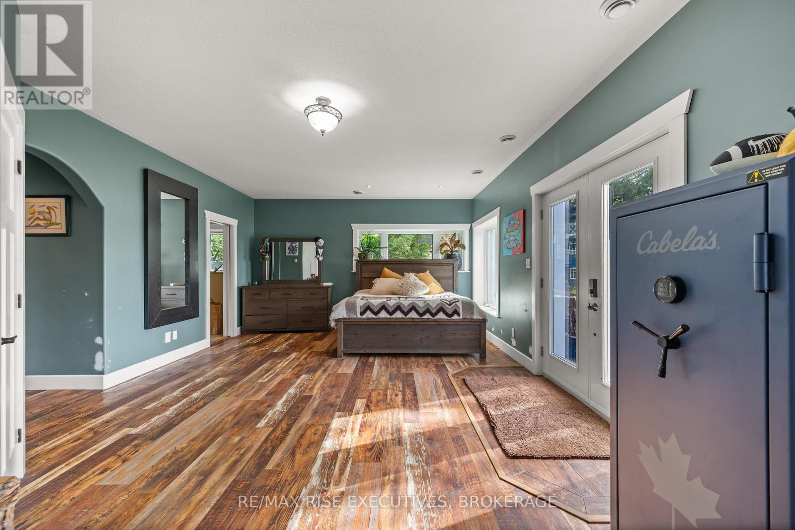 801 CAMP LANE - 38