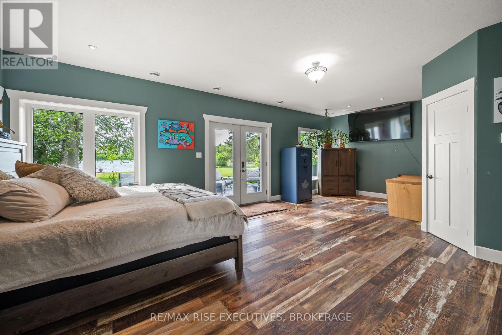 801 CAMP LANE - 39