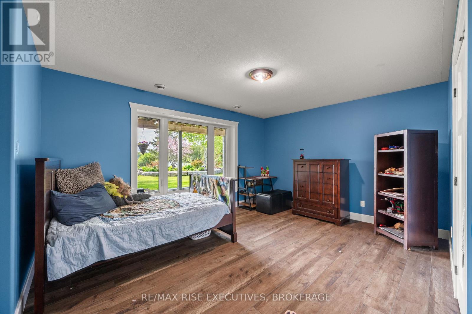 801 CAMP LANE - 42