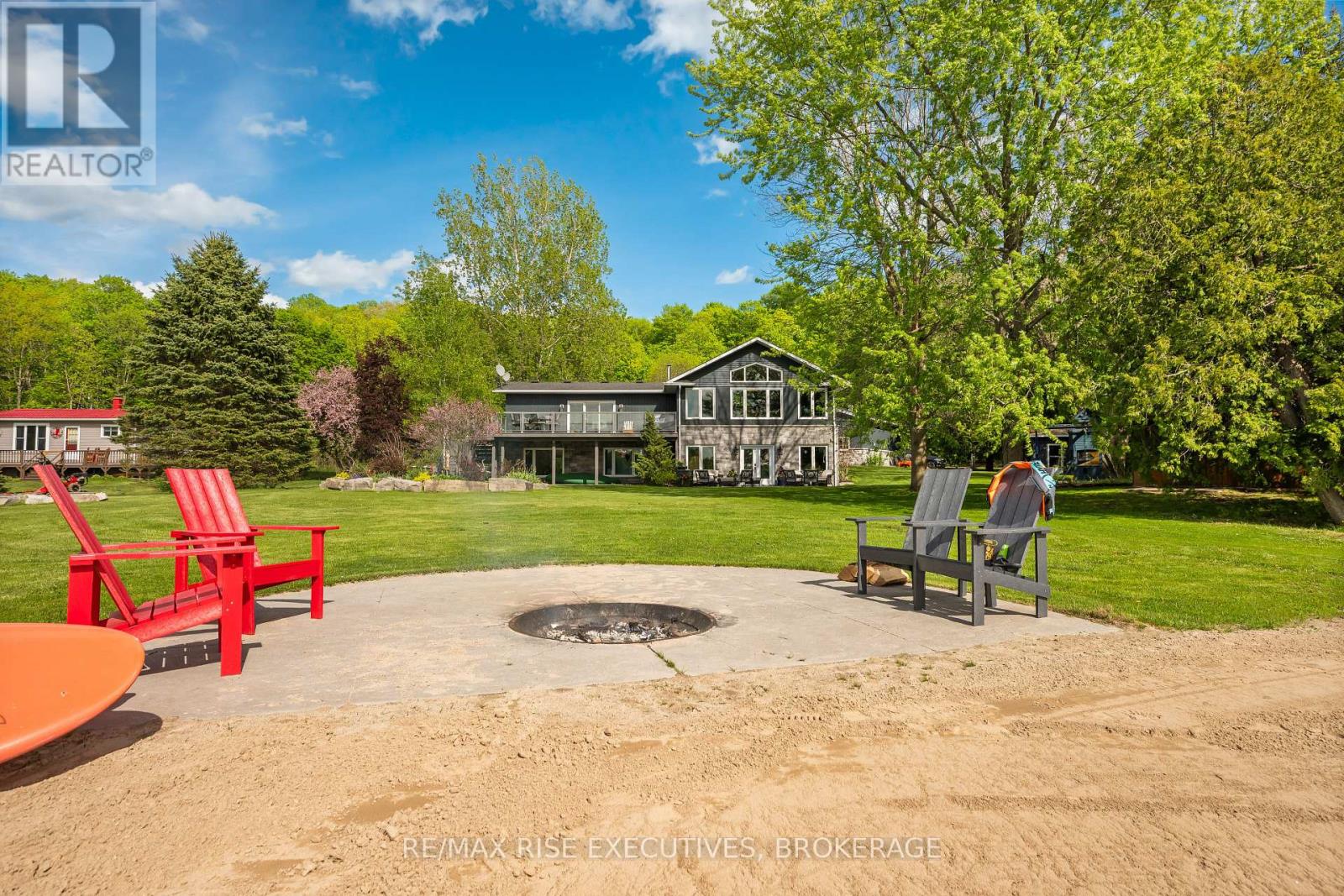 801 CAMP LANE - 8