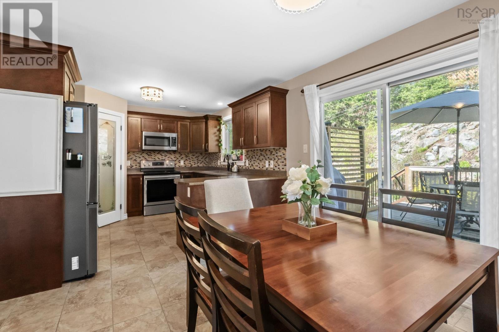 21 Riverwood Drive - 8
