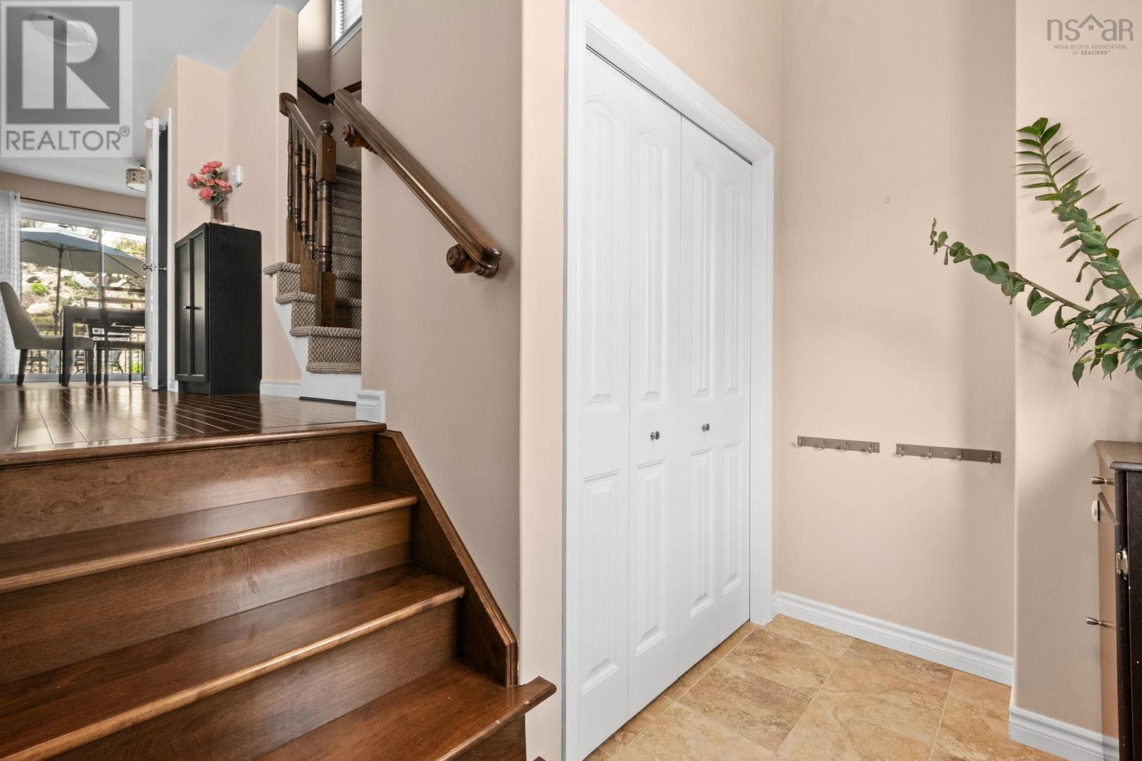 Property 28 of 36 of 21 Riverwood Drive