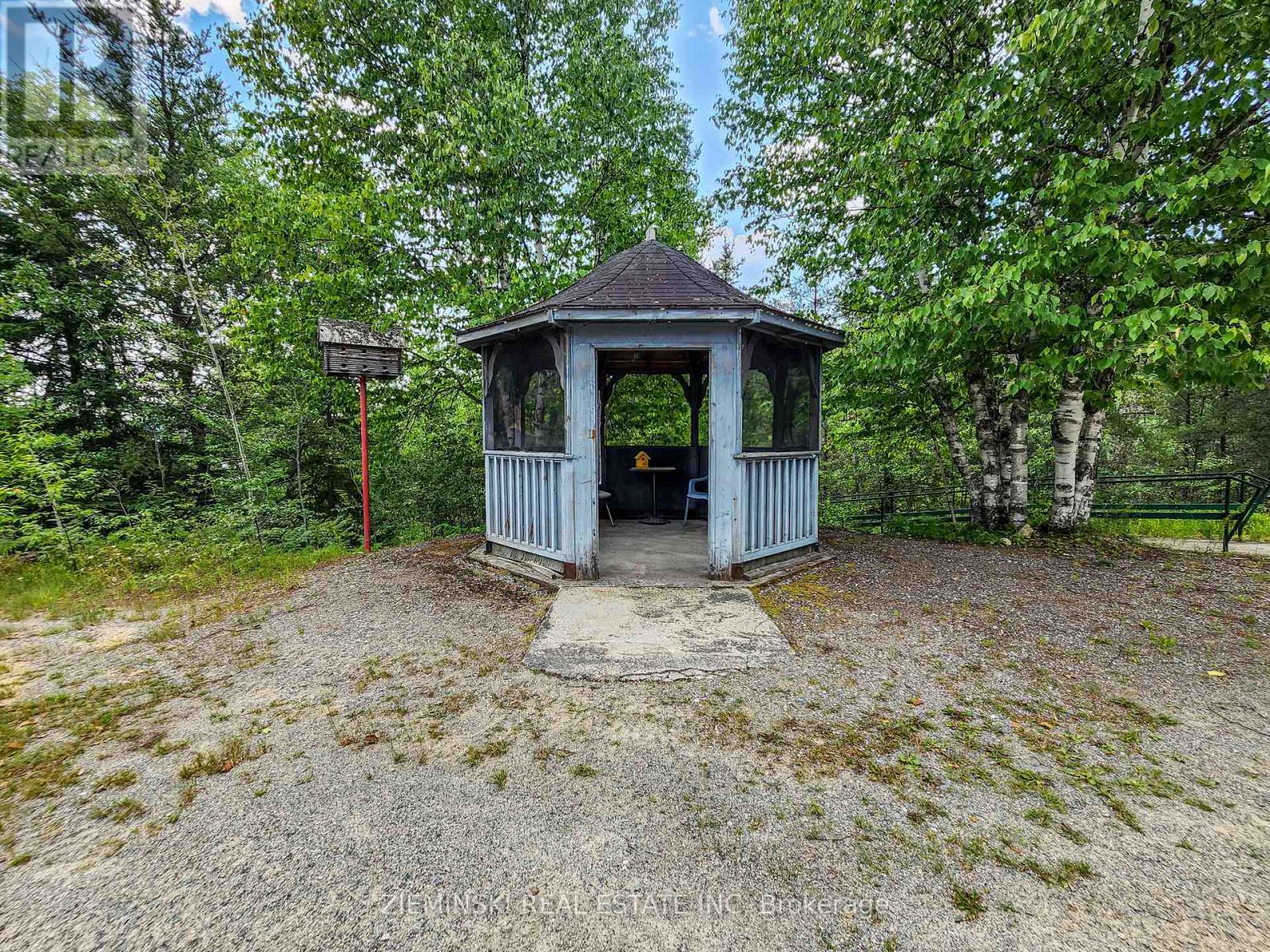 LOT 2 PLAN 6M499, NORTH MUNRO LAKE ROAD - 17