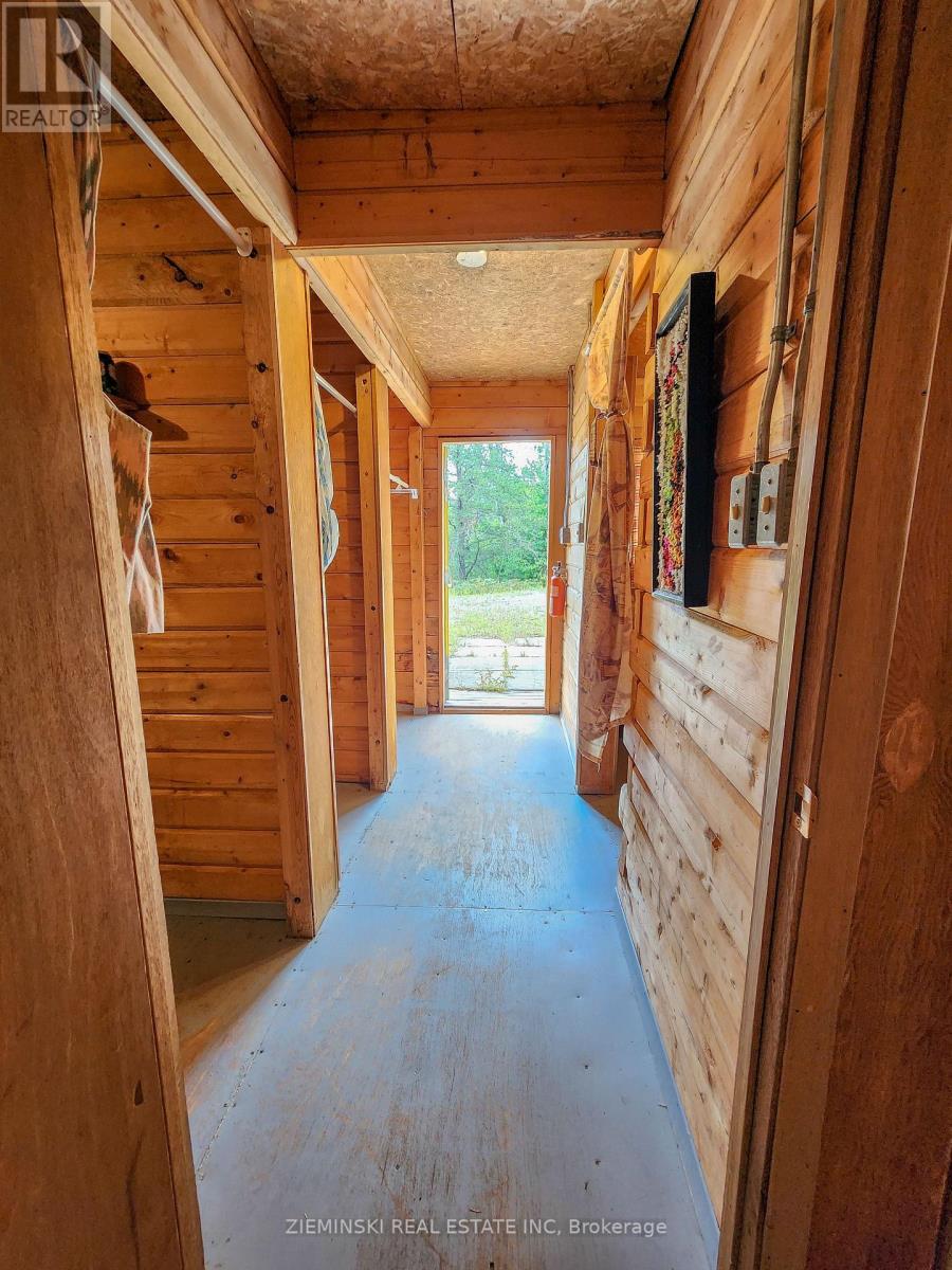 LOT 2 PLAN 6M499, NORTH MUNRO LAKE ROAD - 24