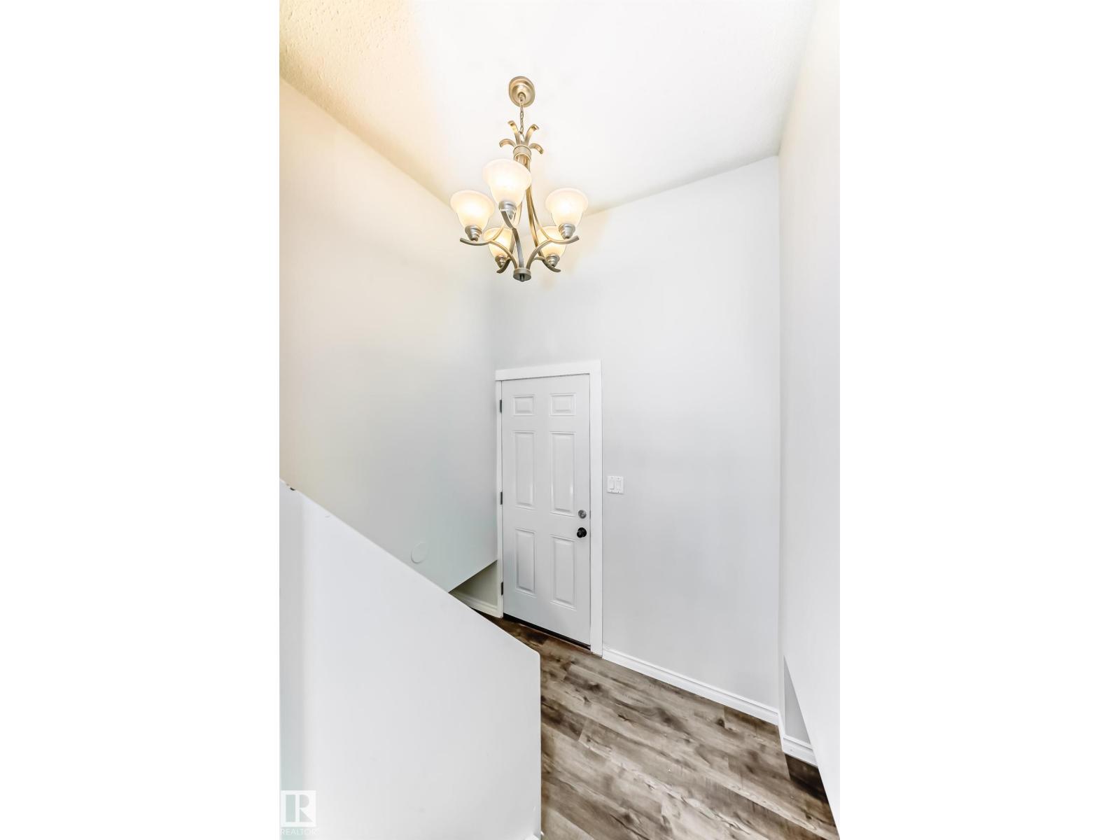 8615 42A AV NW - 27