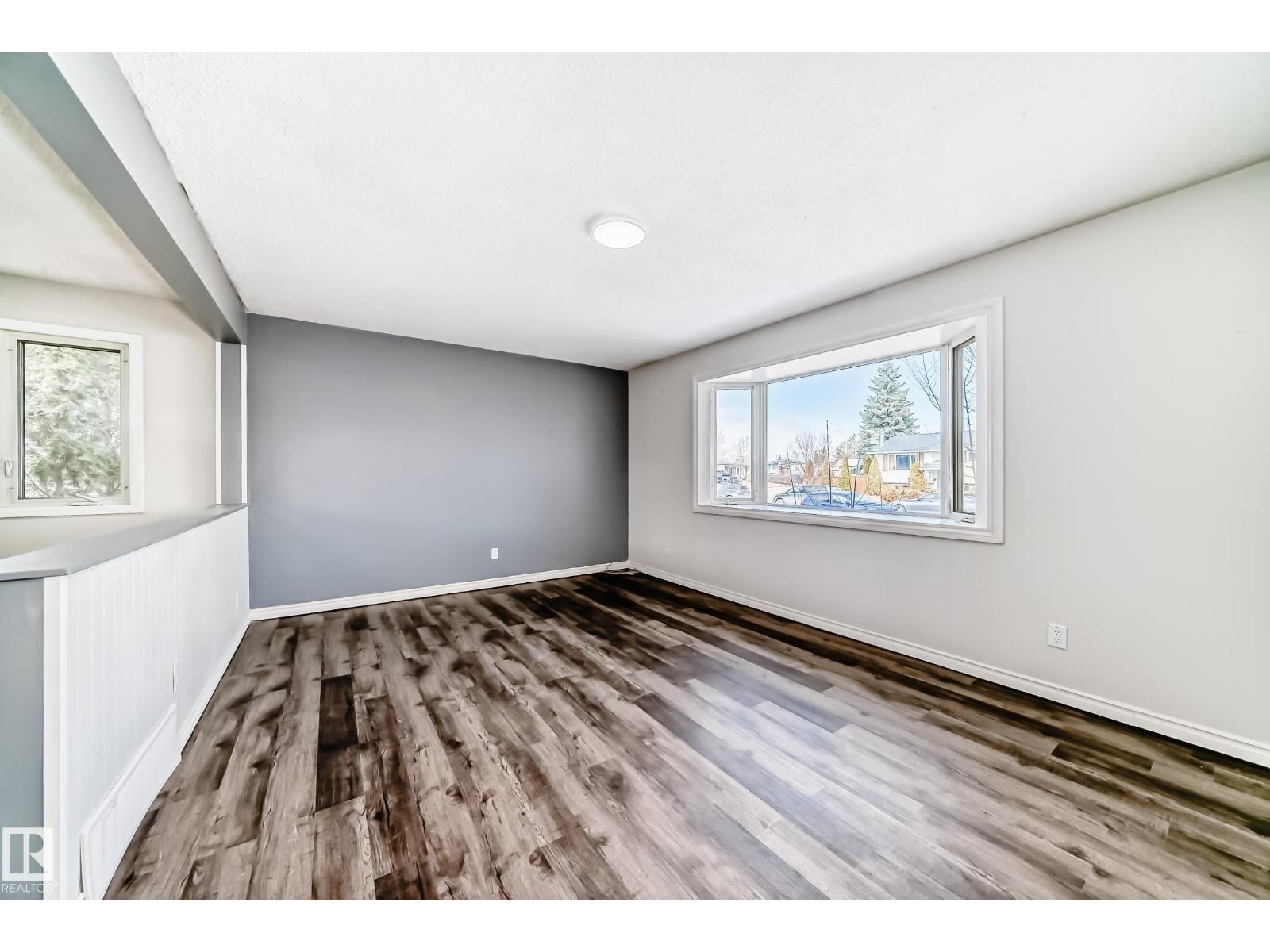 8615 42A AV NW - 14