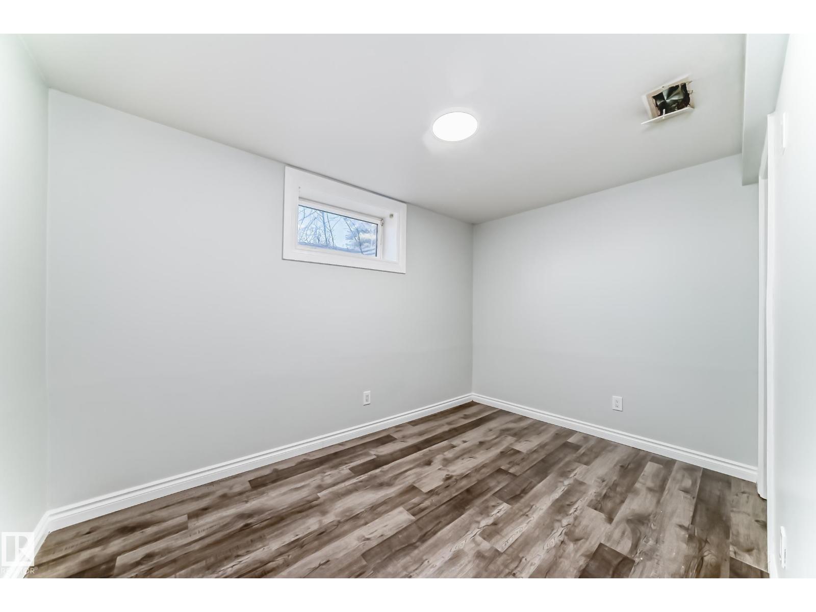 8615 42A AV NW - 34