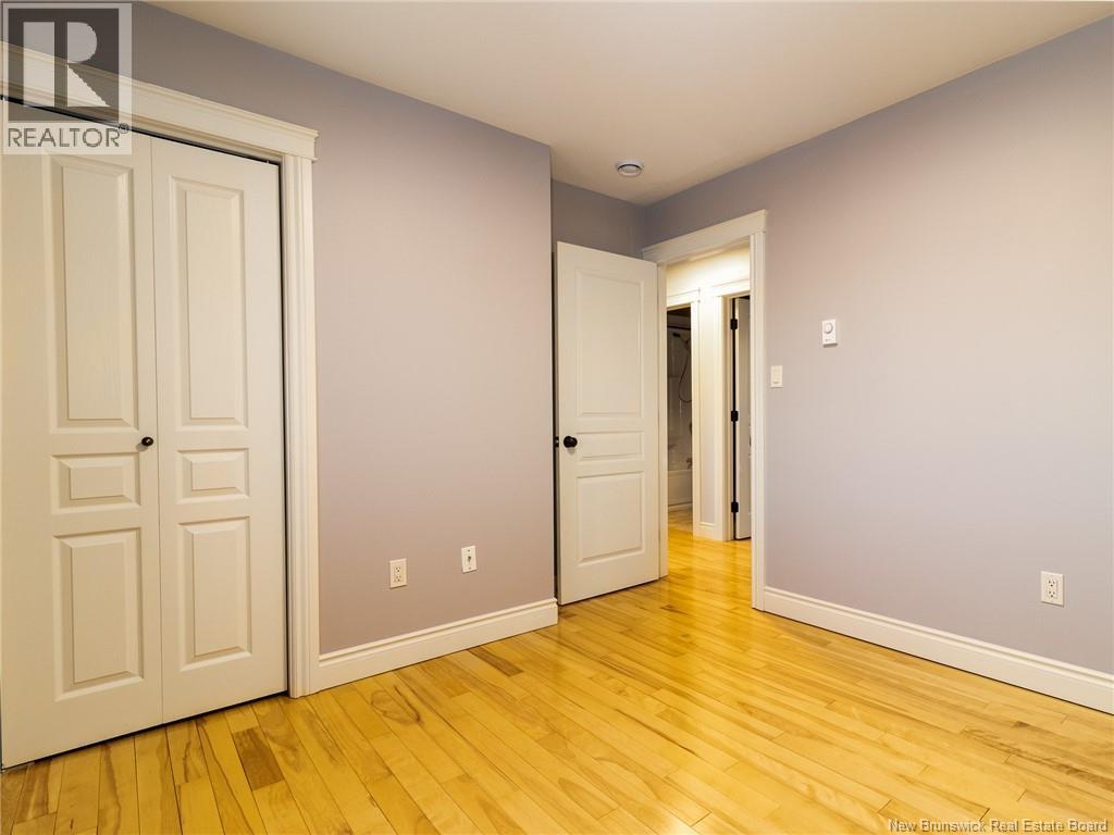 927 Mapleton Road - 17