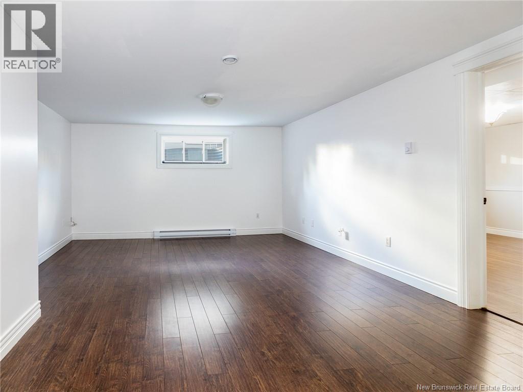 927 Mapleton Road - 23