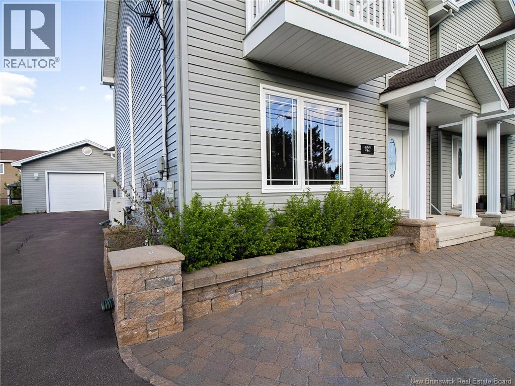 927 Mapleton Road - 29