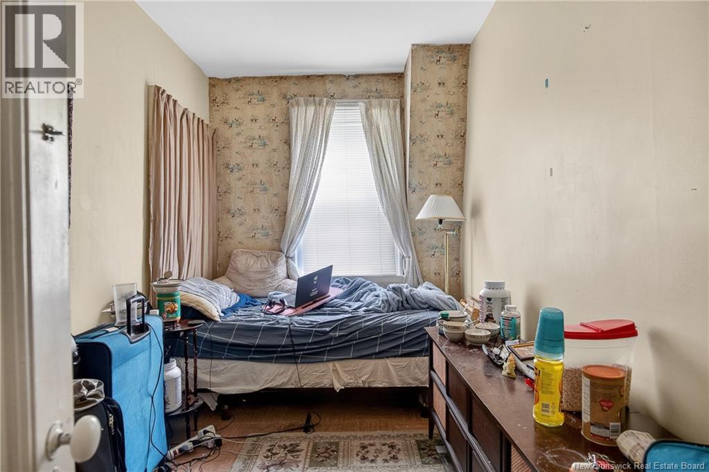 26 Hampton Road - 28